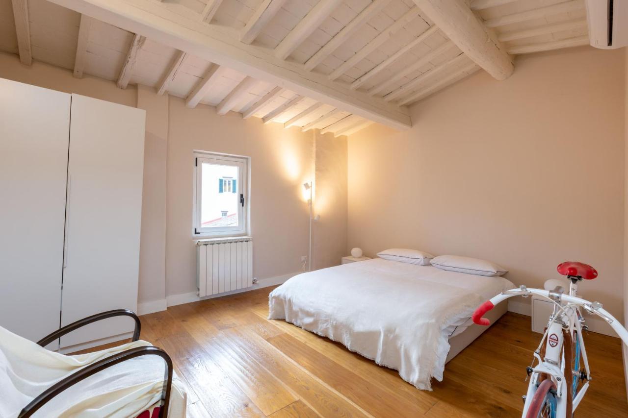 Ferienwohnung Loft In Santo Spirito Florenz Exterior foto